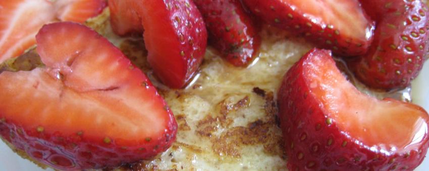 French Toast with Strawberries