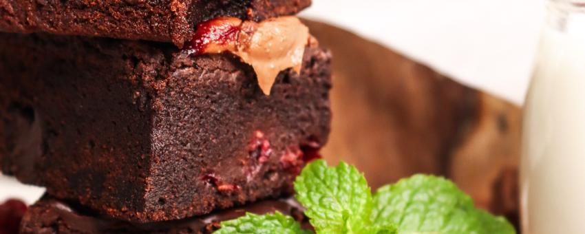 Raspberry chocolate almond brownies