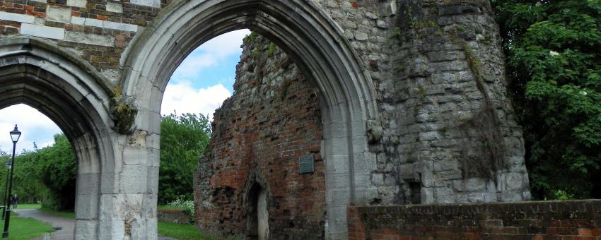 GOC Cheshunt & Lee Valley 199: Waltham Abbey Gatehouse