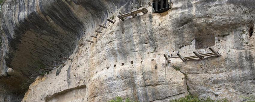 Les Eyzies in the Dordogne