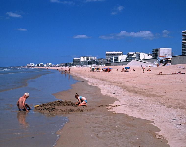 Beach at St-Jean-de-Monts