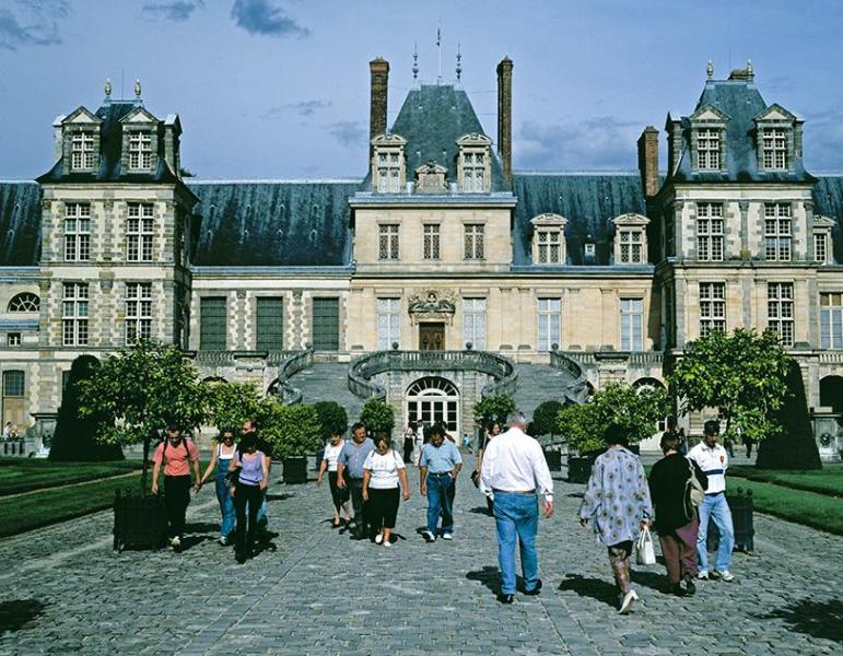 Fontainebleau Château