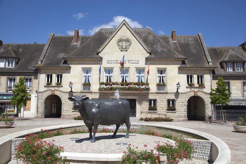 Statue of the Normandy Cow at Vimoutiers