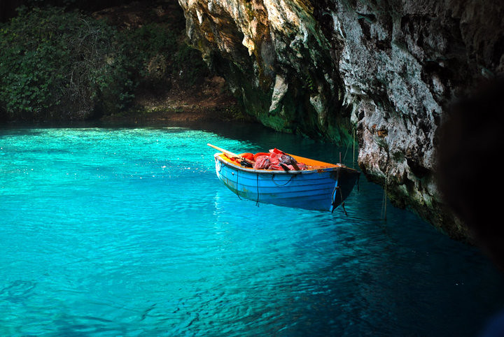 melissani cave