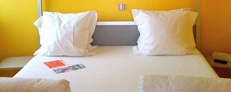 Hi Hotel > Matali Crasset - Nice : room Rendez-vous