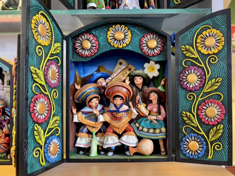 Retablo of Danza de las Tijeras de Ayacucho