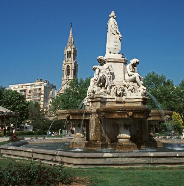 Fontaine Pradier & Ste-Perpetue